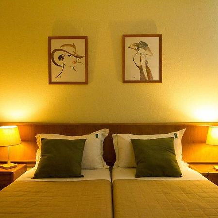 S. Mamede Hotel ギマランイス 部屋 写真